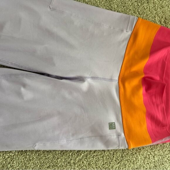 WYN by Malo Republic | Flow & Go 7/8 Tights - Lane | Size: Small | EUC - Picture 6 of 9